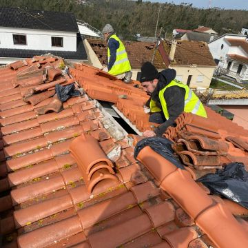 Eliezer Junior - Gouveia - Exterior Painting