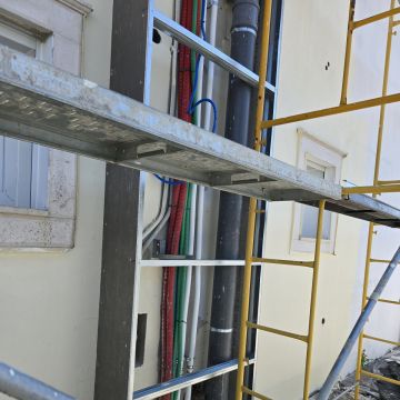 Andrade construções Unipessoal LDA - Palmela - Reparación y mantenimiento de glorietas