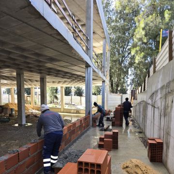 Andrade construções Unipessoal LDA - Palmela - Montaje de equipamientos o muebles de exteriores