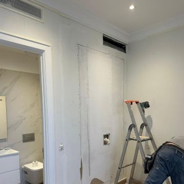Isaque Pereira da Silva - Braga - PVC Fenster montieren