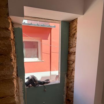 Vinicius lopes dos Santos - Sintra - Instalación de lámparas