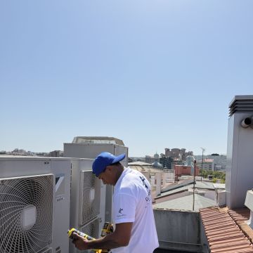 Melvim - Lisboa - Installation de ventilateur