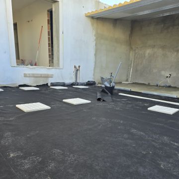 Andrade construções Unipessoal LDA - Palmela - Instalación de vallas para perros