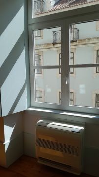 Limpeza doméstica - Sintra - Window Blinds Cleaning