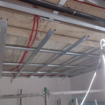 Márcio - Almada - Instalación de pladur y cortinajes