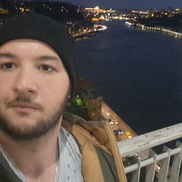 Eduard - Vila Nova de Gaia - Revestimento de Parede em Madeira