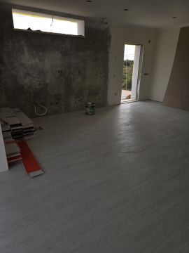 Andrade construções Unipessoal LDA - Palmela - Instalación de suelos de madera