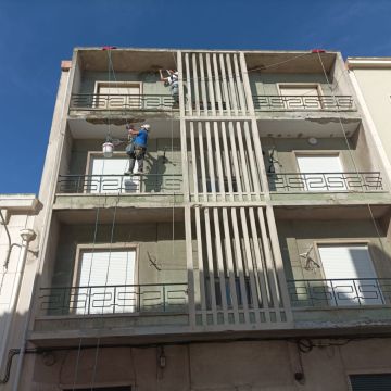 Gomes vertical alpinismo industrial - Moita - Reparação ou Manutenção de Telhado