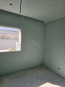 Andrade construções Unipessoal LDA - Palmela - Instalación de pladur y cortinajes