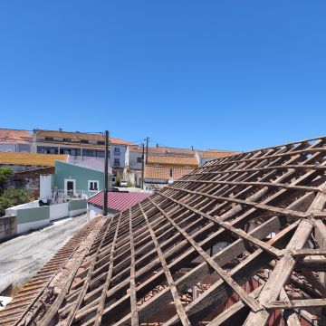 MS Renova - Alenquer - Construção de Parede Interior