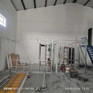 Zanelato Construções e Remodelações unipessoal Lda - Loures - Reparação de Portão de Garagem