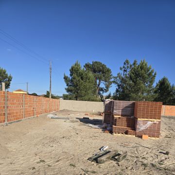 Andrade construções Unipessoal LDA - Palmela - Instalación de suelos de baldosas o piedras