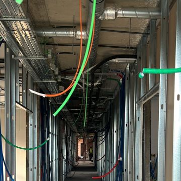 Gold Hands services - Portimão - Instalación de lámparas