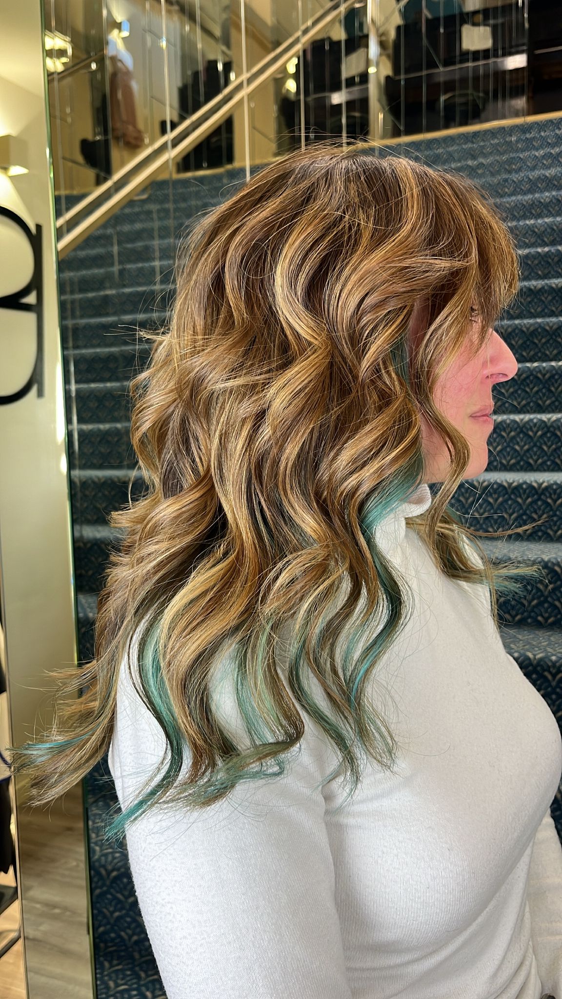 Ariadna - Matosinhos - Hairdressers and Makeup Artists