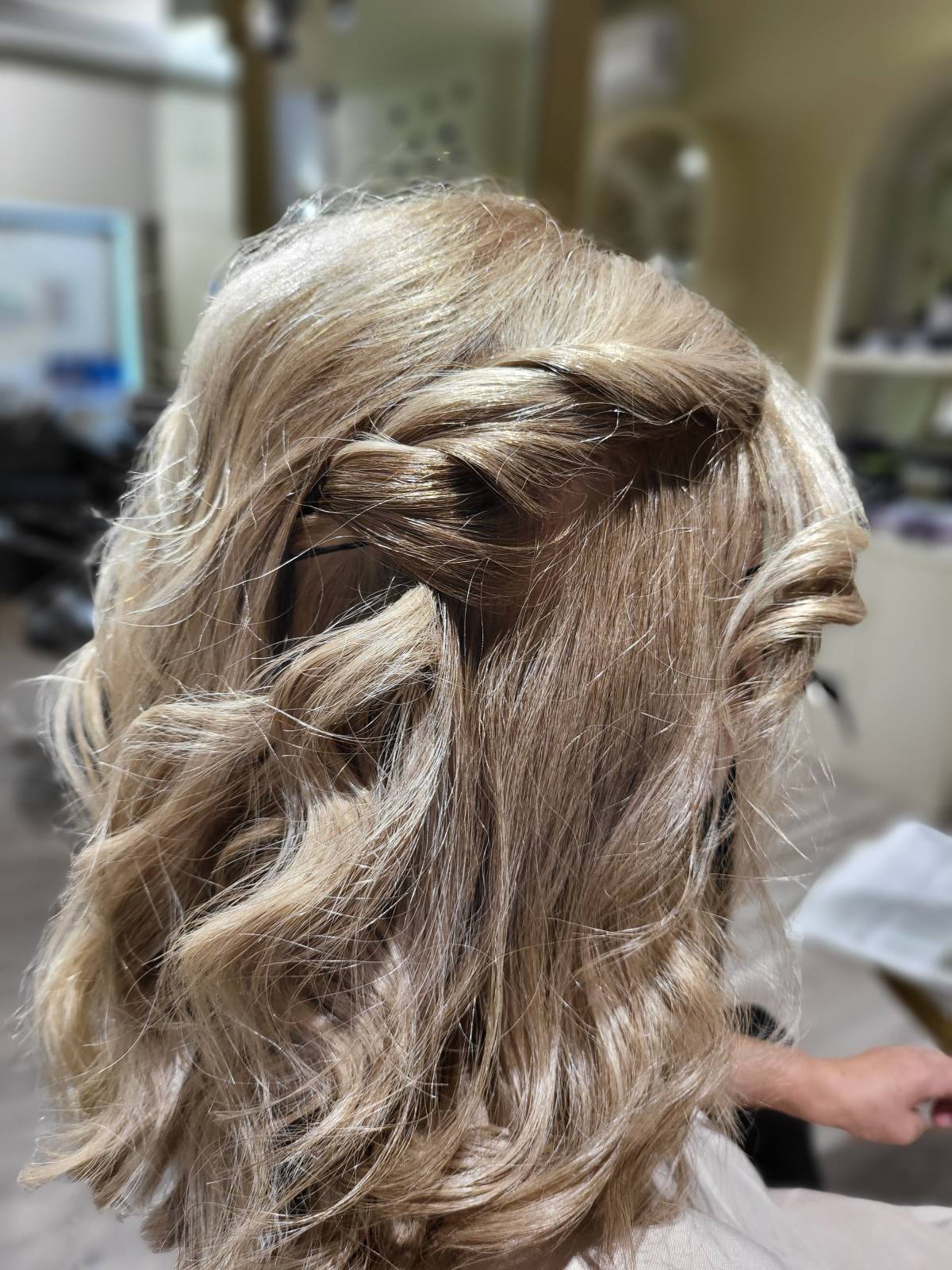 Ariadna - Matosinhos - Hairdressers and Makeup Artists