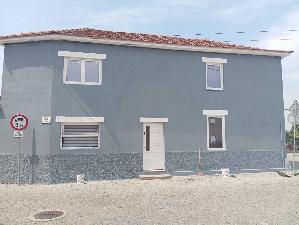 Nuno pinturas - Matosinhos - Stone or Tile Flooring Repair or Partial Replacement