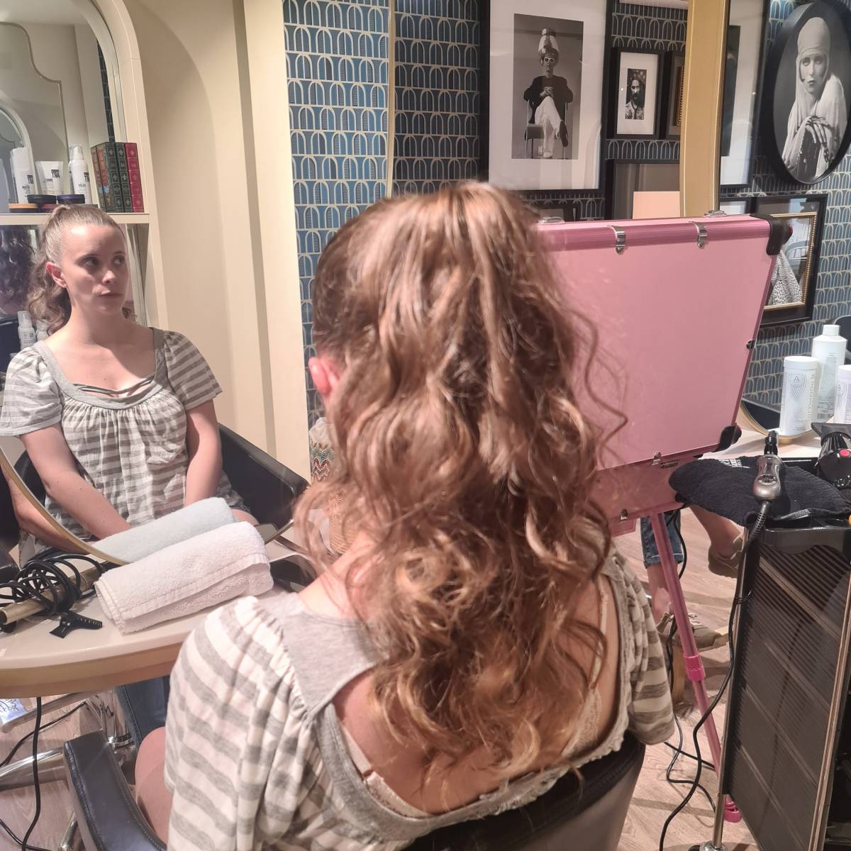 Ariadna - Matosinhos - Hairdressers and Makeup Artists