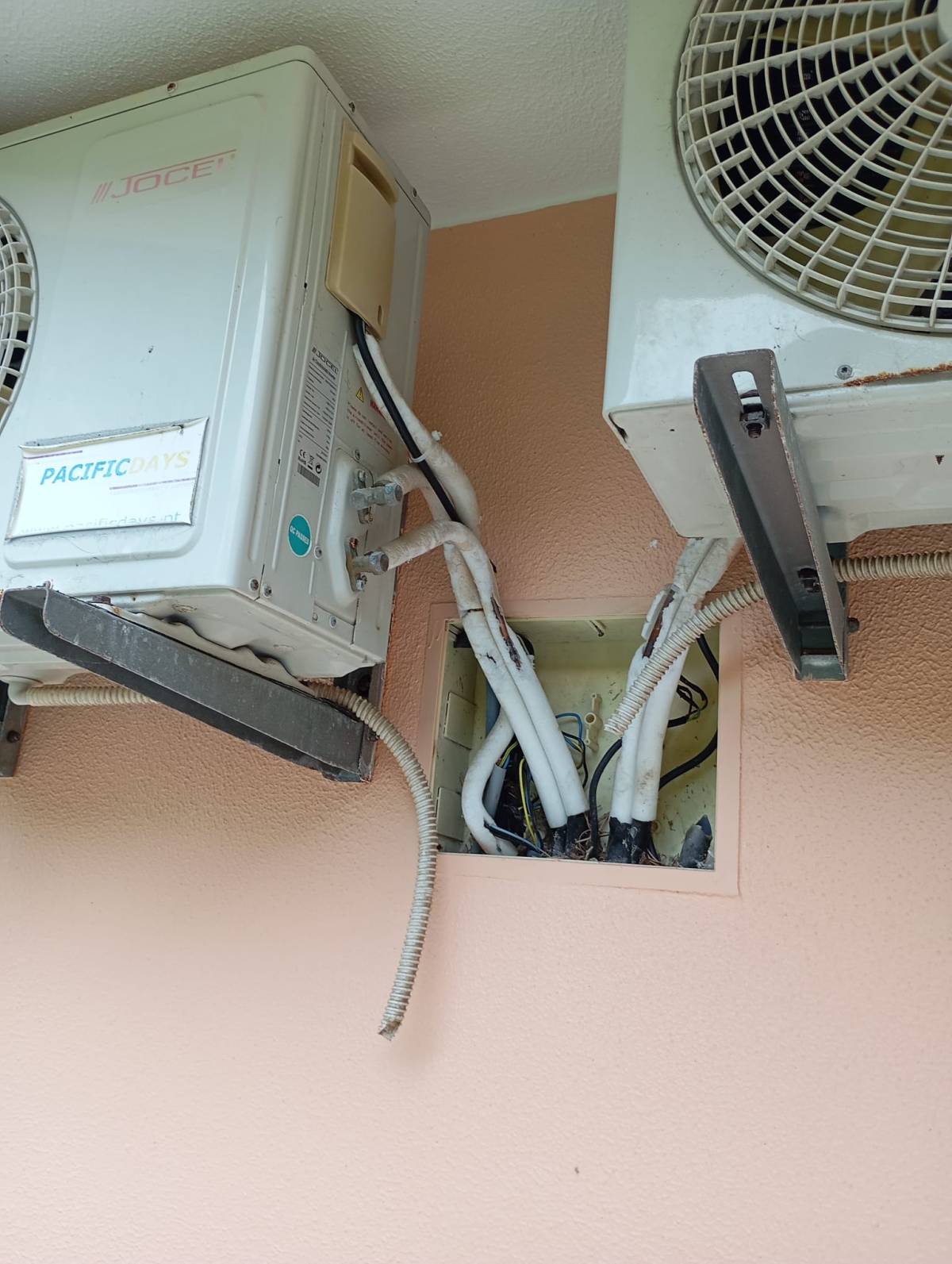 Zentrale Klimaanlage warten
