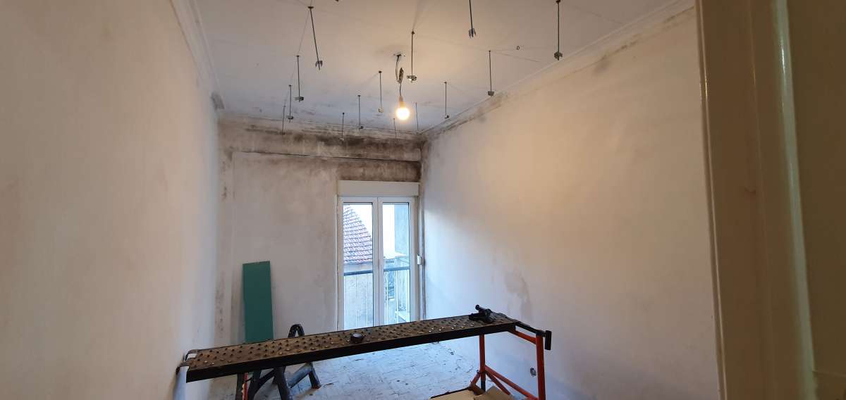 ADRO RENOVATIONS - Cascais - Demolition Services