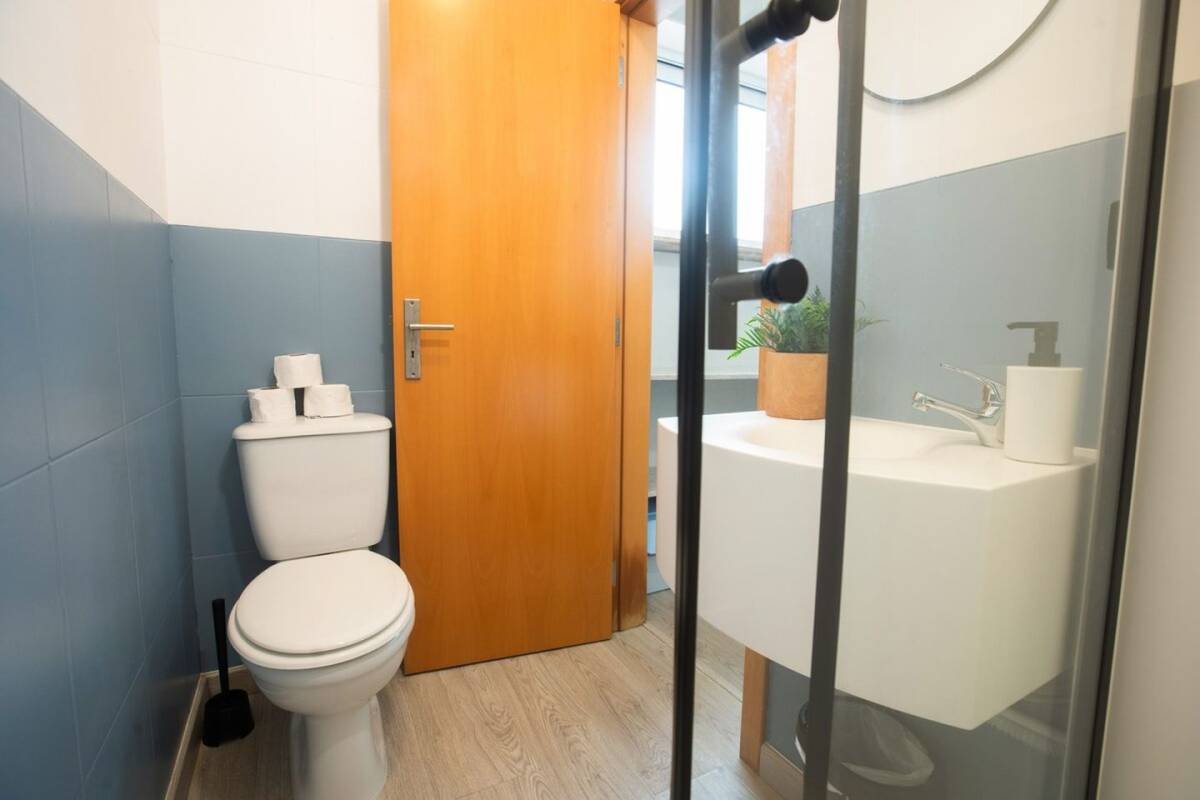 Tony clean limpeza - Porto - Büroreinigung (regelmäßig)