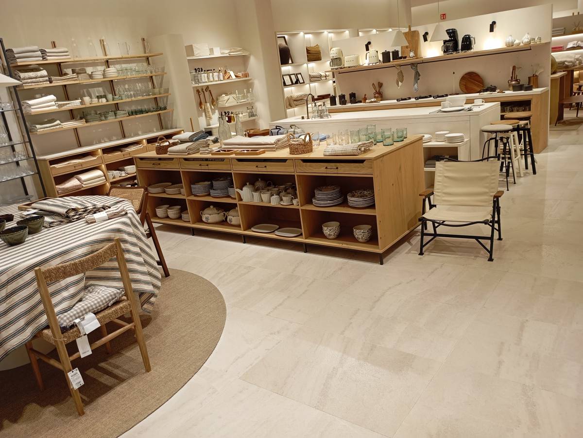 FB carpintaria - Sever do Vouga - Montagem de Mesa de Bilhar