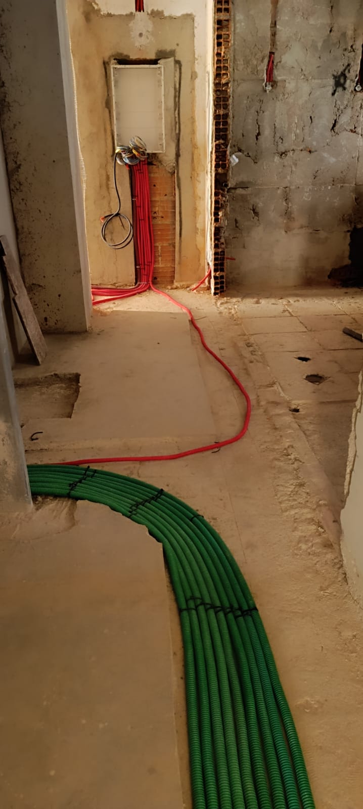 Voltluz Instalações Elétricas - Leiria - Instalación de cajas de fusibles