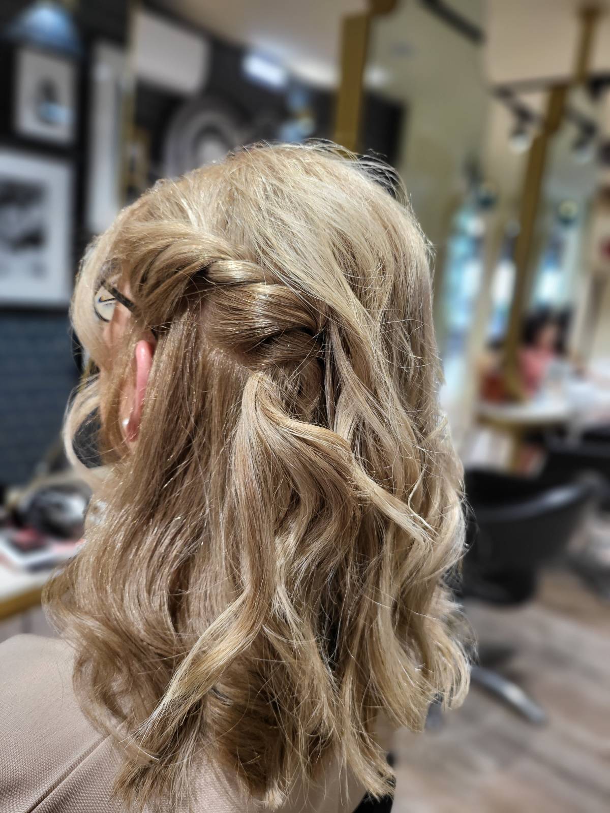 Ariadna - Matosinhos - Event Hair Styling