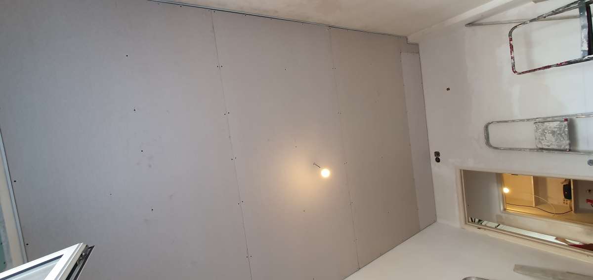 ADRO RENOVATIONS - Cascais - Interior Wall Addition