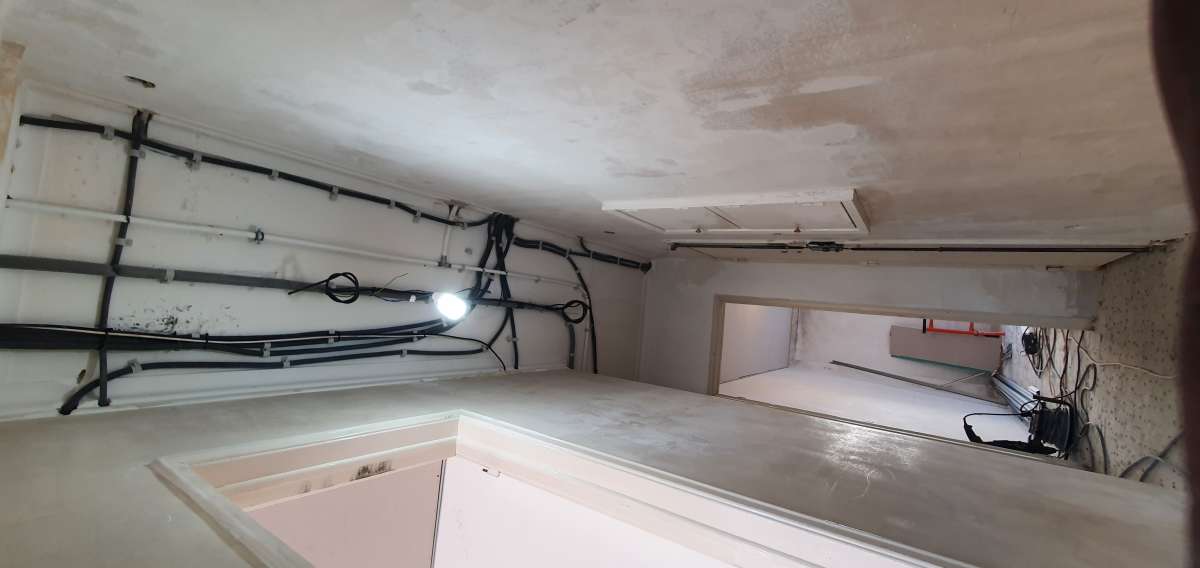 ADRO RENOVATIONS - Cascais - Roofing