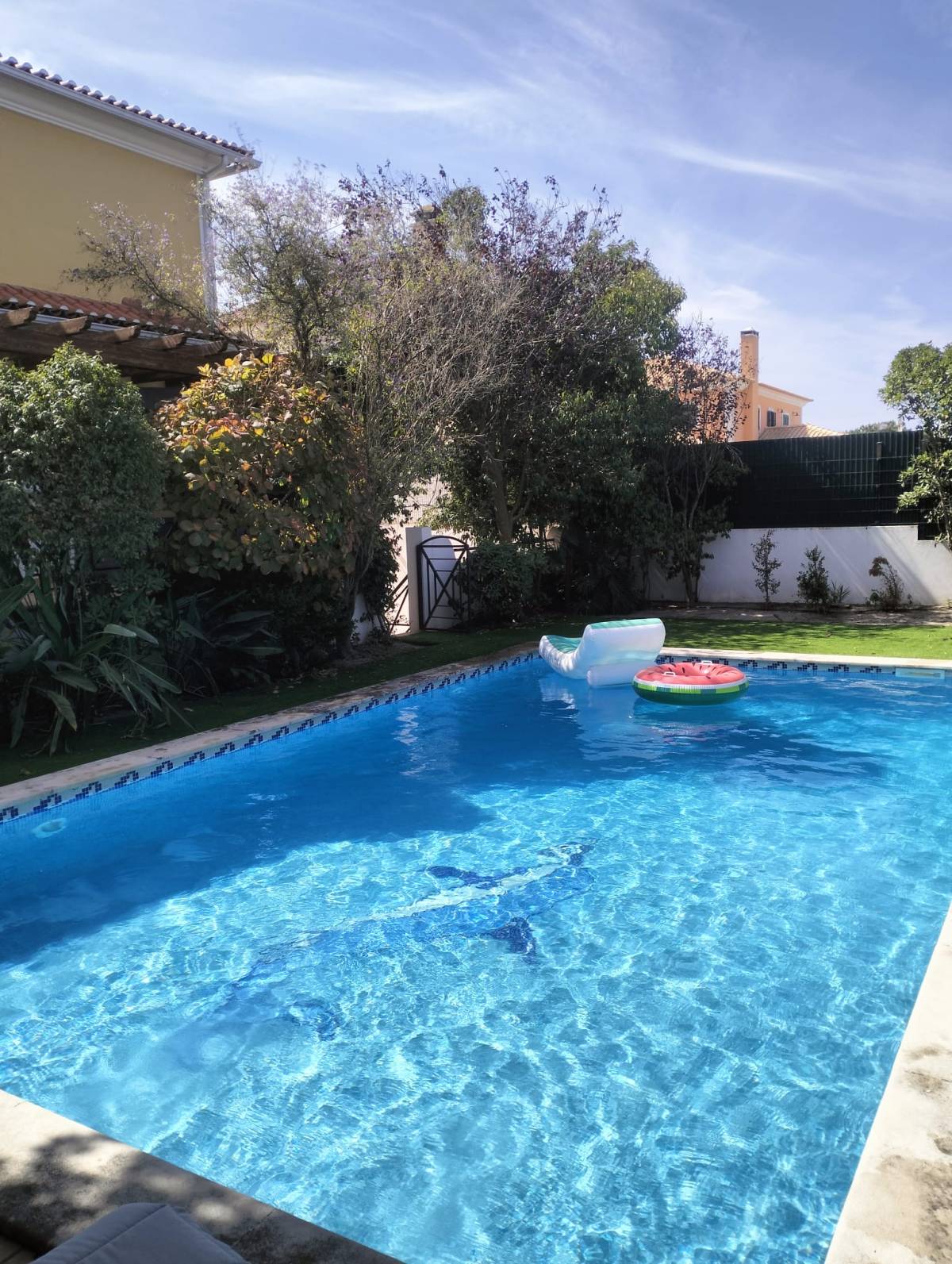 Genius - Sintra - Limpeza e Manutenção de Jacuzzi e Spa