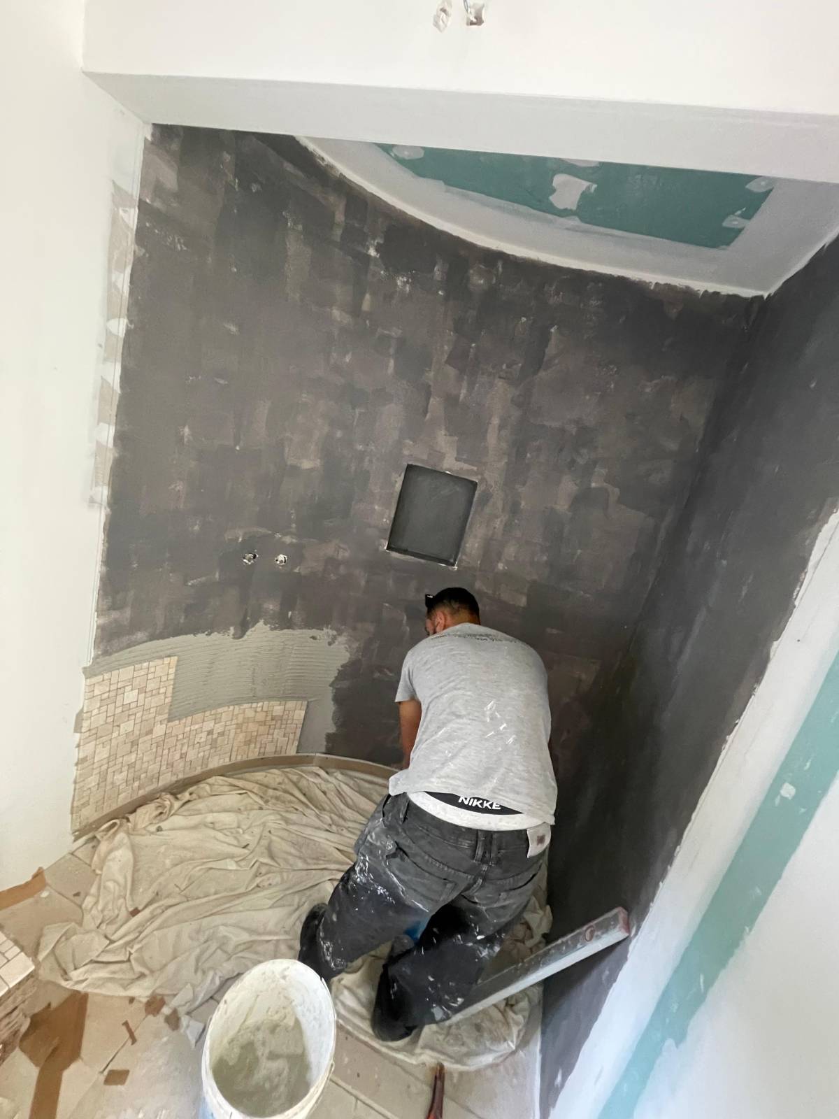 EduPrime Acabamento - Albufeira - Bodenfliesen verlegen