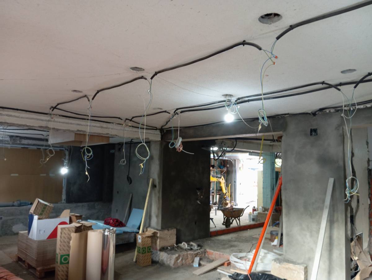 Newobra - Gondomar - Stein- oder Fliesenboden reparieren oder ausbessern