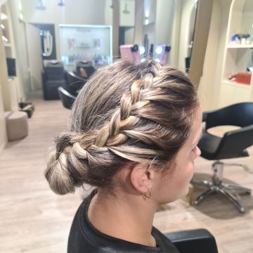 Ariadna - Matosinhos - Event Hair Styling