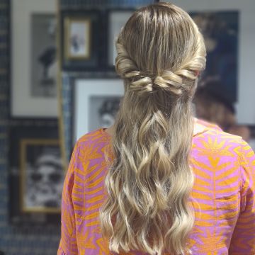 Ariadna - Matosinhos - Event Hair Styling