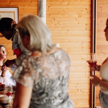 Ariadna - Matosinhos - Hairdressers and Makeup Artists