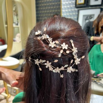 Ariadna - Matosinhos - Hairdressers and Makeup Artists