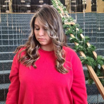 Ariadna - Matosinhos - Hairdressers and Makeup Artists