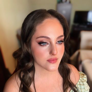 Adriana Magalhães - Braga - Friseure und Make-up Artists