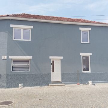 Nuno pinturas - Matosinhos - Stone or Tile Flooring Repair or Partial Replacement