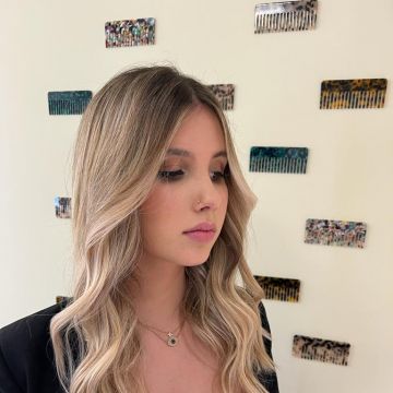 Ariadna - Matosinhos - Event Hair Styling