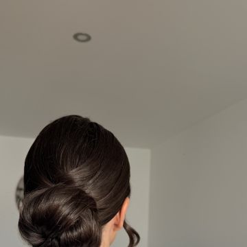 Ariadna - Matosinhos - Hairdressers and Makeup Artists