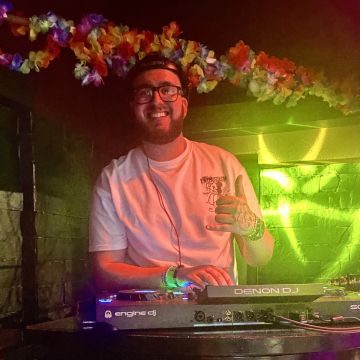 DJ Jay M - Fafe - Lighting Equipment Rental for Events