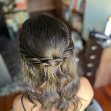 Ariadna - Matosinhos - Wedding Hair Styling