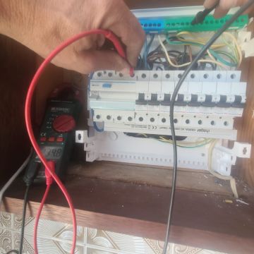 Remodelações e eletricidade - São João da Madeira - Reparação de Ar Condicionado