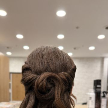 Ariadna - Matosinhos - Hairdressers and Makeup Artists