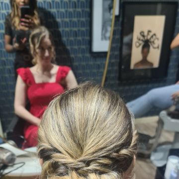 Ariadna - Matosinhos - Event Hair Styling