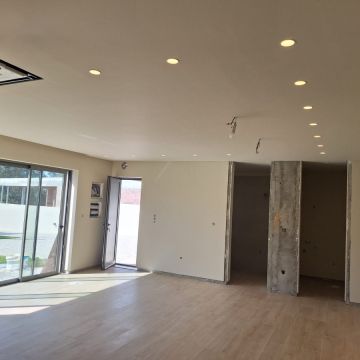 SantosPladur-SombraPautada Unip. Lda - Santa Maria da Feira - Construção de Parede Interior