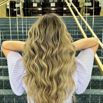 Ariadna - Matosinhos - Hairdressers and Makeup Artists