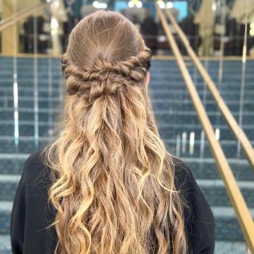 Ariadna - Matosinhos - Wedding Hair Styling
