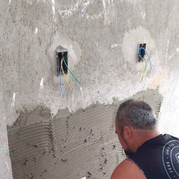 Eudes Aguiar - Loures - Adición de pared interior